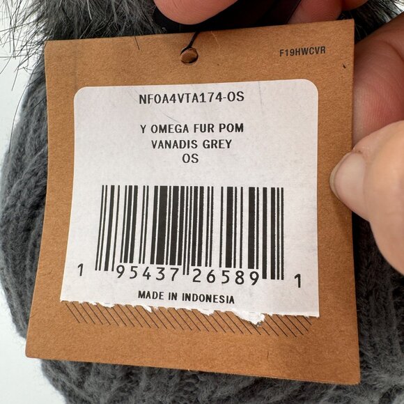 The North Face NWT Youth/junior small woman  Beanie. Vanadium Grey. - Picture 7 of 10